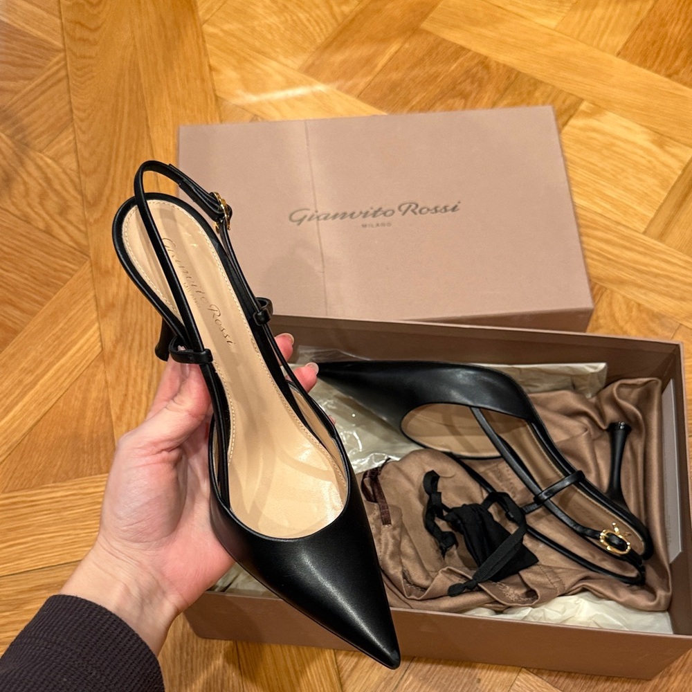 Gianvito Rossi Black Leather Heels